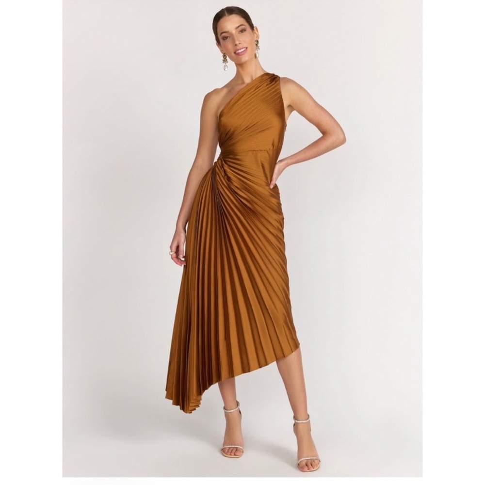 Dress Forum Copper One-Shoulder Asymmetric Pleated Midi Dress size Medium